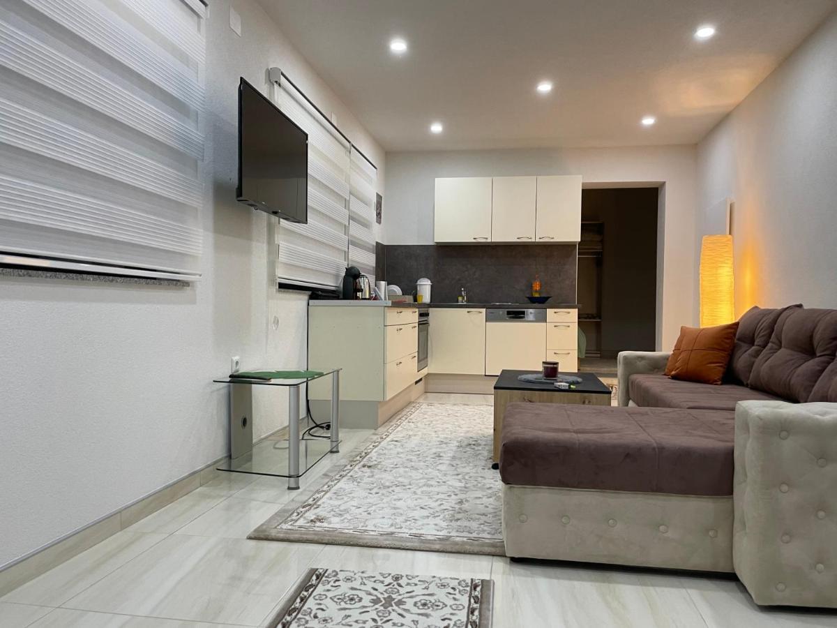 Apartman Cuprija 카진 외부 사진